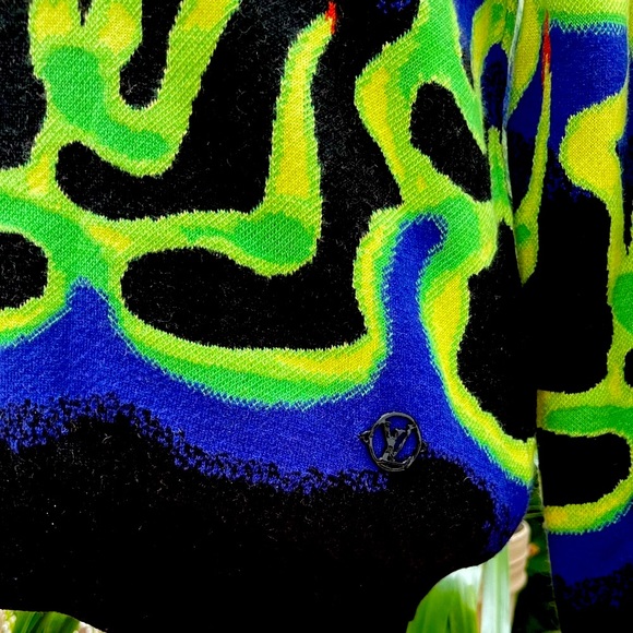 Louis Vuitton Knitted Sweater - Picture 4 of 5